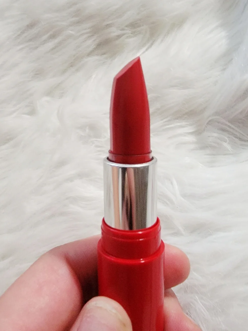New Makeup Forever: Rouge Artist Shine On Lipstick #432 (Red)